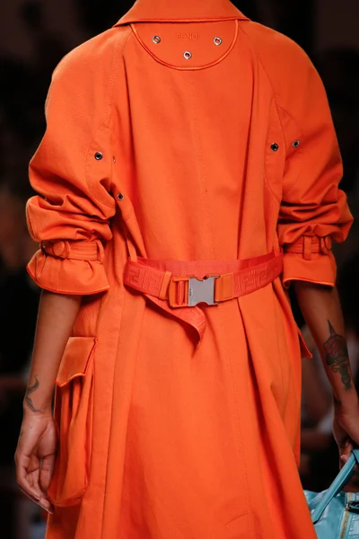 Look 56